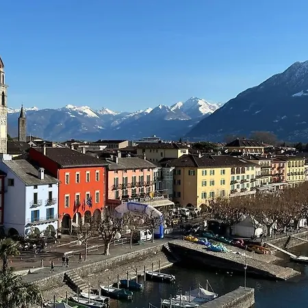 Paradise With Lake & Piazza View